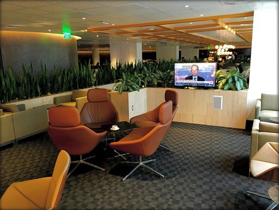 Oneworld Lounge LAX Review