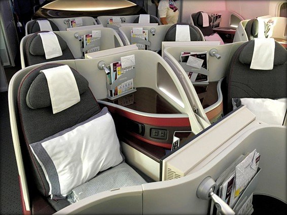 Qatar Airways Business Class 787 Cabin