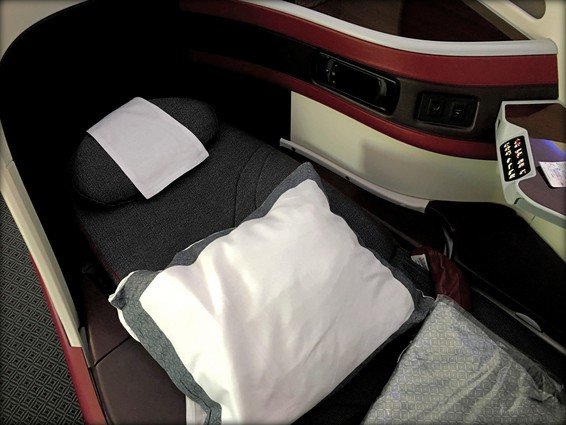 Qatar Airways Business Class 787 Seat
