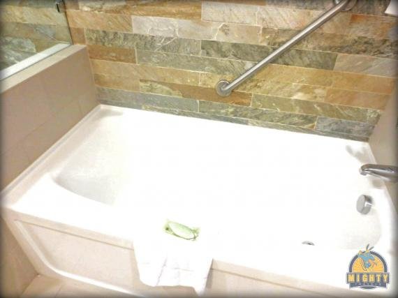 1239111 478105058954392 564468870 o